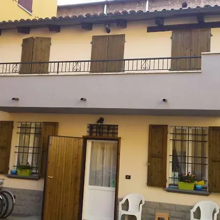 Il Delfino A Bed & Breakfast Bologna